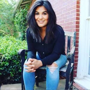 Meet your Posher, Bailey